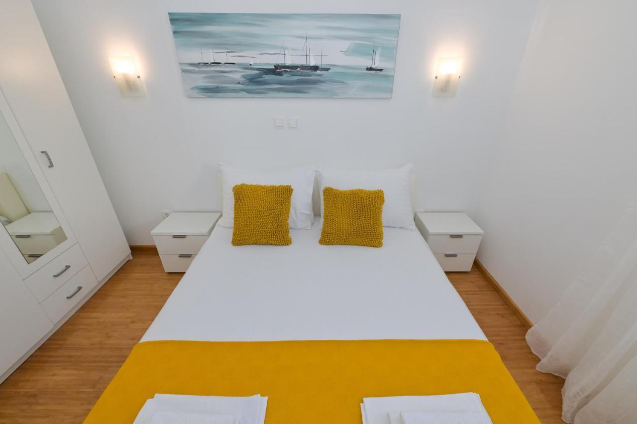 Apartment Funtastic With Private Pool โนวาลยา ภายนอก รูปภาพ